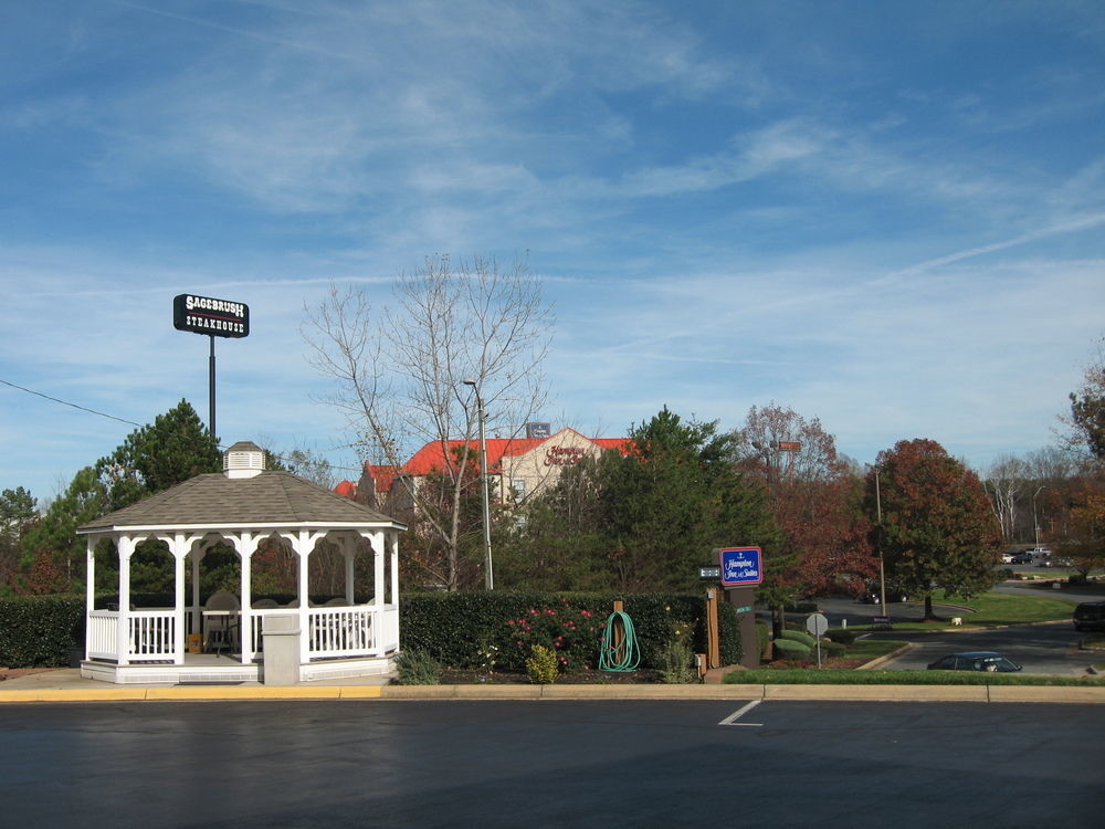 Carolina Inn Of Lake Norman Mooresville Exterior photo